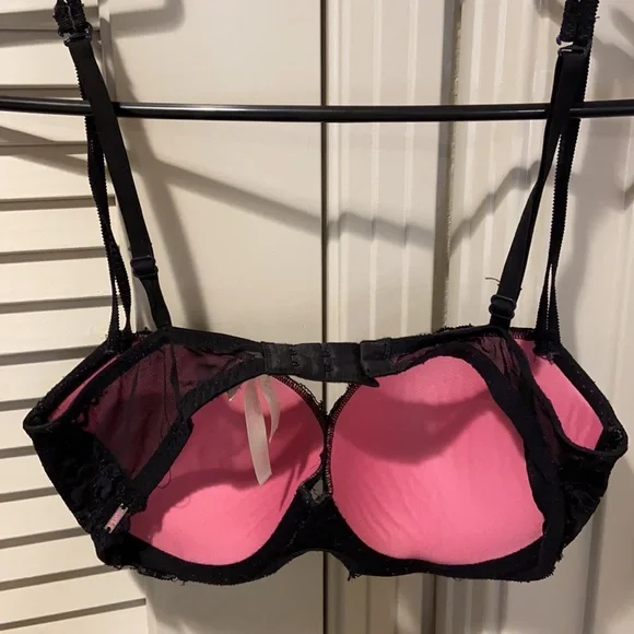 Lace PINK Bra - Picture 3 of 4